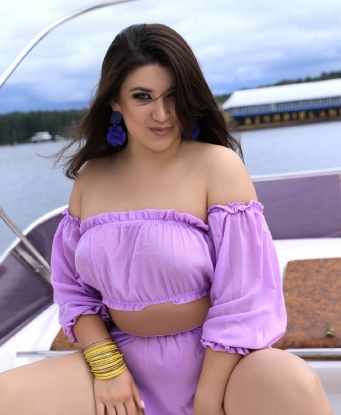 Полина